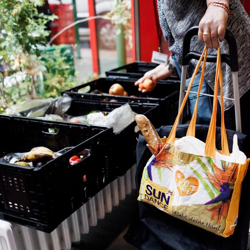 Hinter der Statistik - Was arm sein bedeutet