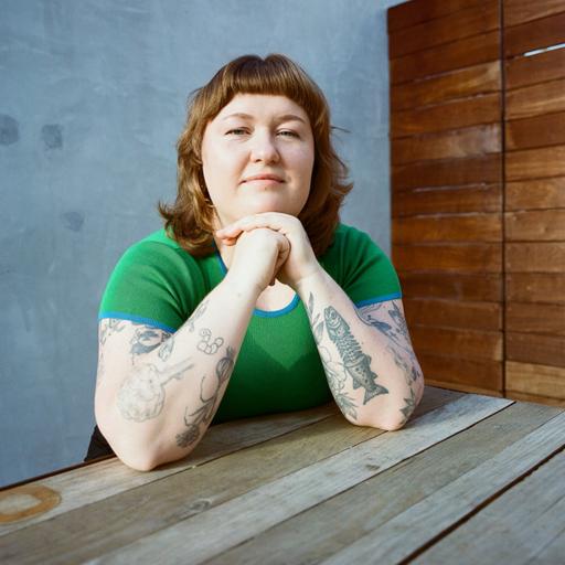 Lines in Motion: Nicole McCabe’s Groove-Driven Improvisation