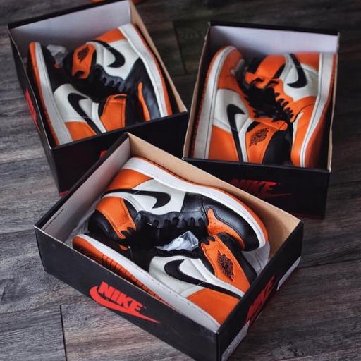 Arguably Better Sneakers - S10E30