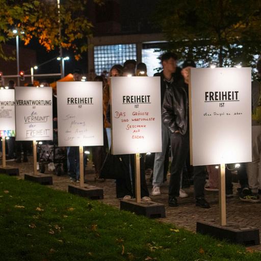 35 Jahre Wende: Fragile Freiheit?