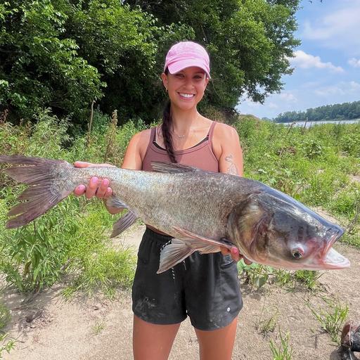 331 - Reproductive Ecology of Silver Carp and Bighead Carp in the Platte River and Its Major Tributaries with Madison Casey