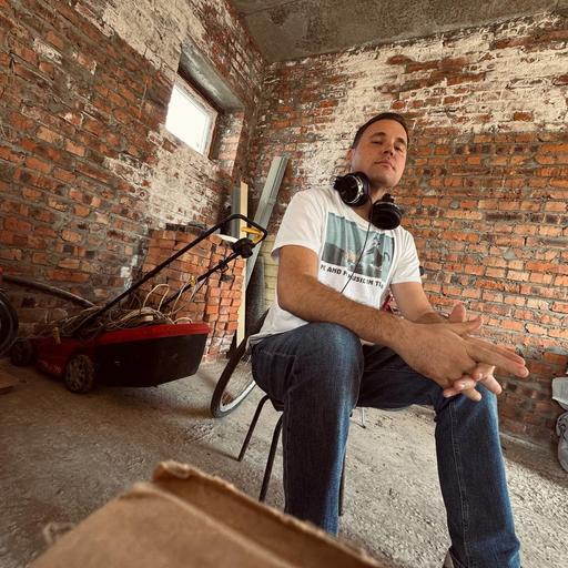 Alexei Smirnov- The World keeps on girl 76 mix
