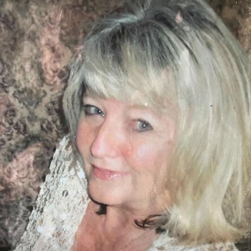 Episode 470: From Oxycodone to CBD: Deborah Hall's Remarkable Story of Recovery