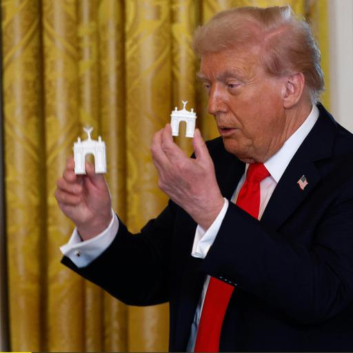 Extreme Makeover: White House Edition