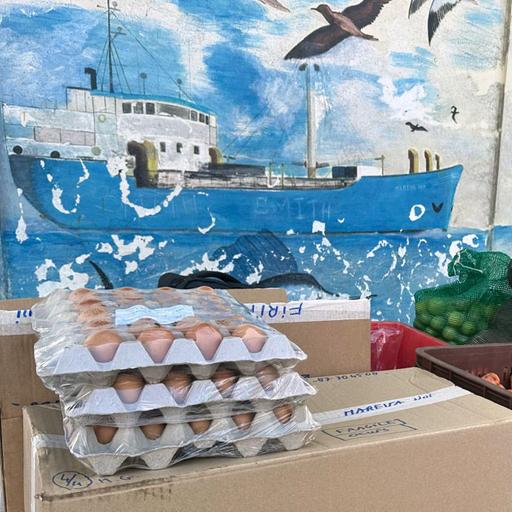 Buying from the Ship in the Tuamotus