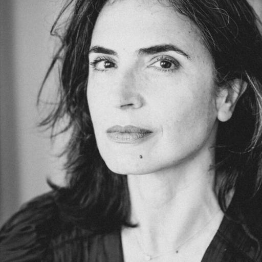 Anabela Mota Ribeiro: "Eu acho que escrevo tanto com o cinema ou com as artes plásticas como escrevo com a literatura."