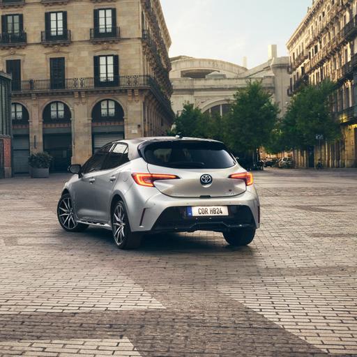 ELÉCTRICOS, HÍBRIDOS O TÉRMICOS: ¿Qué coche CONTAMINA más?