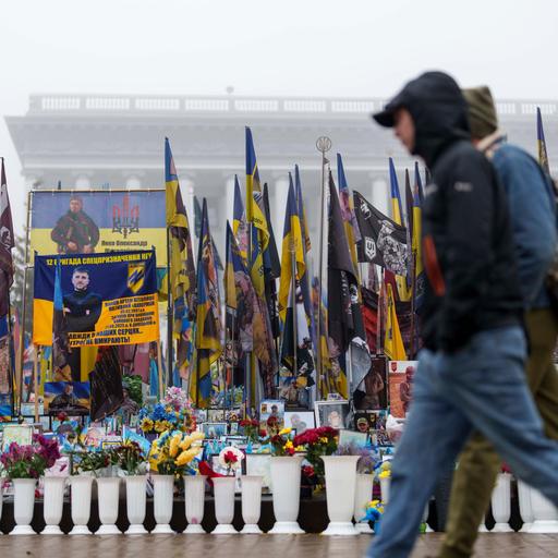 Ukraine unter Druck - Ist Trumps Friedensplan realistisch oder zutiefst unfair?