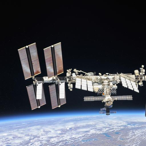 Kriminelle Masche - Astronautischer Liebes-Betrug und Geld für Sauerstoff