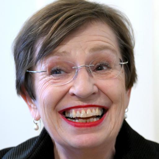 Doris Schmidauer, Politikwissenschaftlerin: "Politikwissenschaftlerin und Feministin"