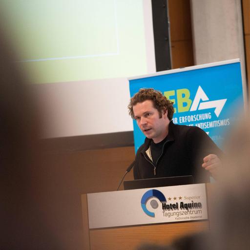 Künstler Leon Kahane - Kunst ist politisch