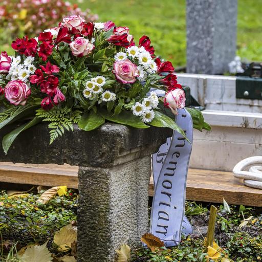 Tabuthema Sterben - Wie Tod und Trauer ihren Schrecken verlieren