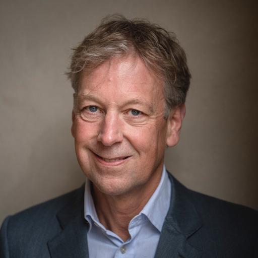 Det første, Jakob Stausholm gjorde som topchef i et af verdens største selskaber, var at stille sig ud i 45 graders varme og sige ’undskyld’