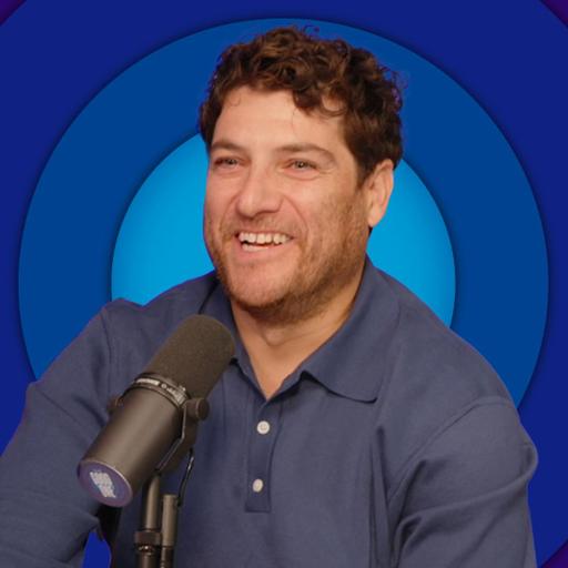 Adam Pally Knows He's Insanely Lucky
