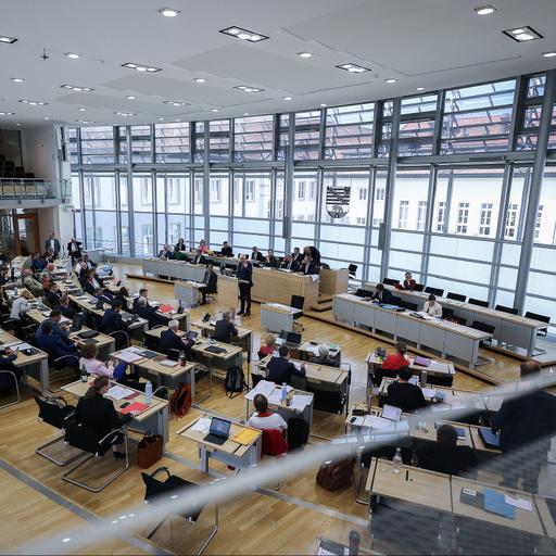 Warum es Frauen in der Politik so schwer haben