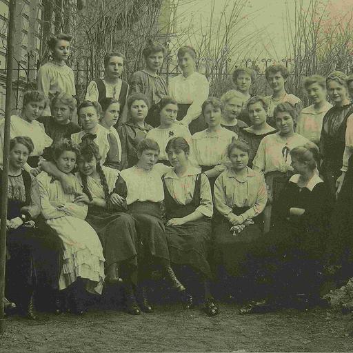 Der Ausflug der toten Mädchen - Hörspiel nach Anna Seghers’ Erzählung