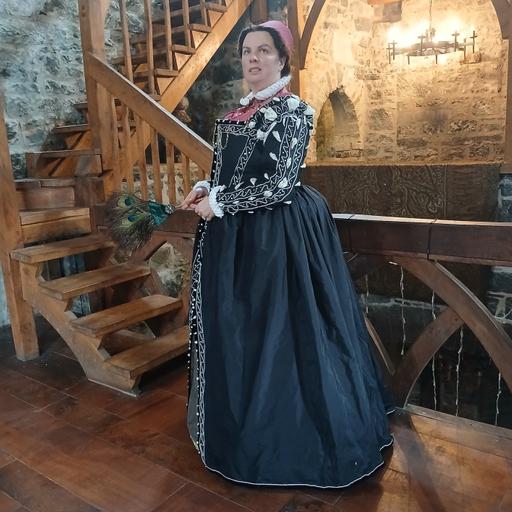 Episode 330: The Gift in 16th-Century England & Ireland with Dr Melissa Shiels