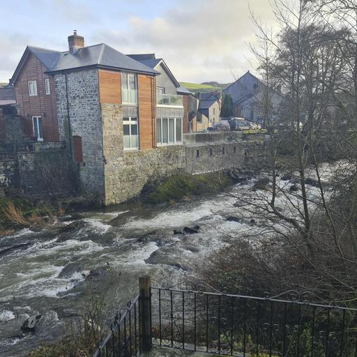 Sound Escape 256. The winter song of the River Severn, deep in the heart of Wales