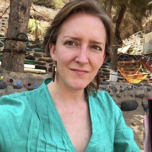 KinMaker Philanthropy with Suzanne Bowles, Founder of Cattail Strategy