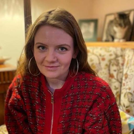 Episode 331 - Queenly Clothing & The Royal Image with Ella Brook Muir