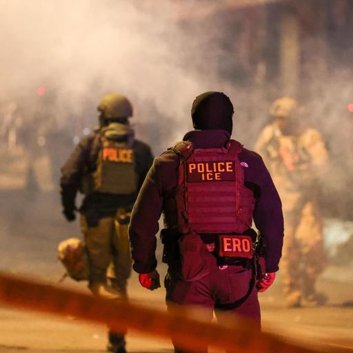 Das Einstellungsverfahren der ICE-Agenten ist beunruhigend