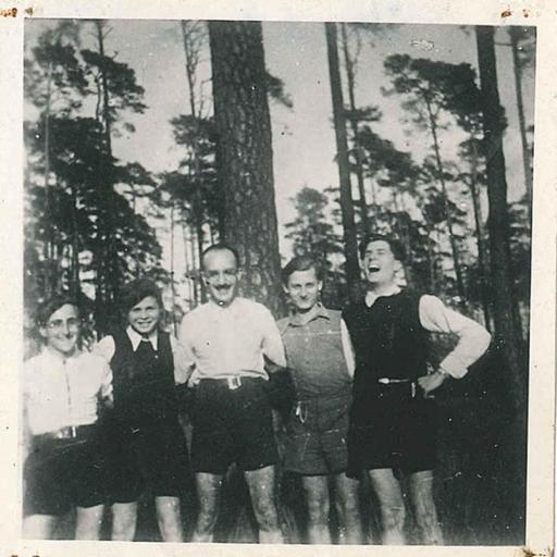 Versteckt überleben - Geheimer jüdischer Widerstand im Holocaust