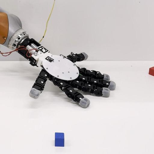 Une main robotisée , des bourdons optimistes, l'assistanat de terrain et de vieux chevaux