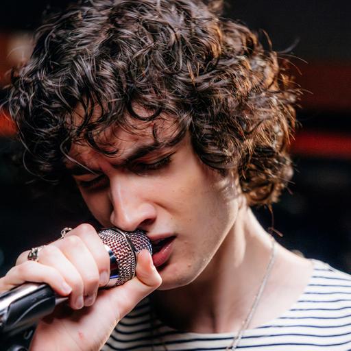 sombr covers Olivia Dean's 'Man I Need' for Like A Version