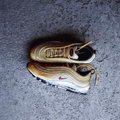 Sneaker Content - S11E08