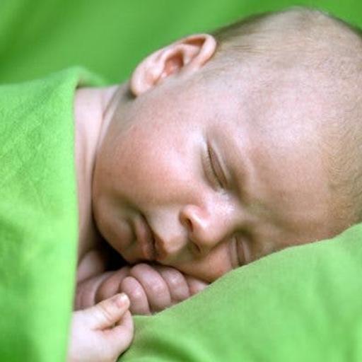 Babywearing and Breastfeeding