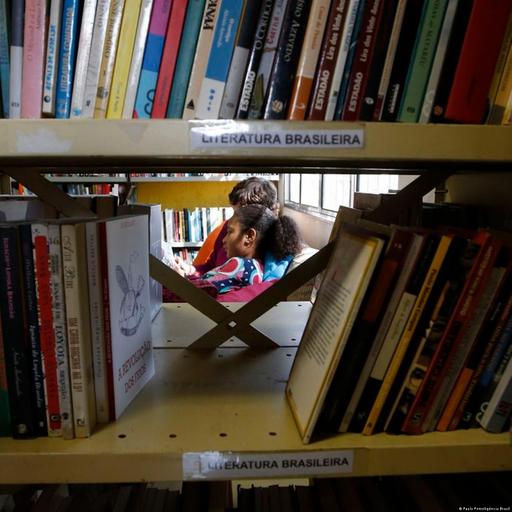 Por que o número de leitores jovens cresce no Brasil