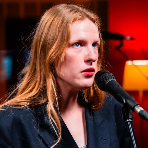 Audrey Hobert covers Malcolm Todd's 'Earrings' for Like A Version