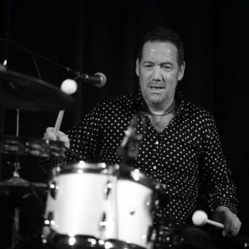 Love That Album Podcast Episode 193 - Interview with Peter Luscombe