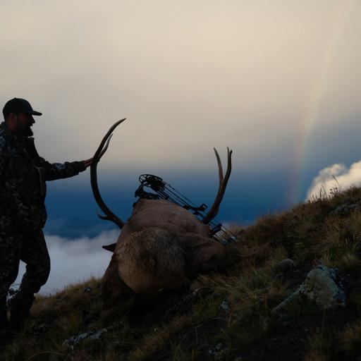 E 281. Hunting Out West and Does Bob Fall Off a Horse?