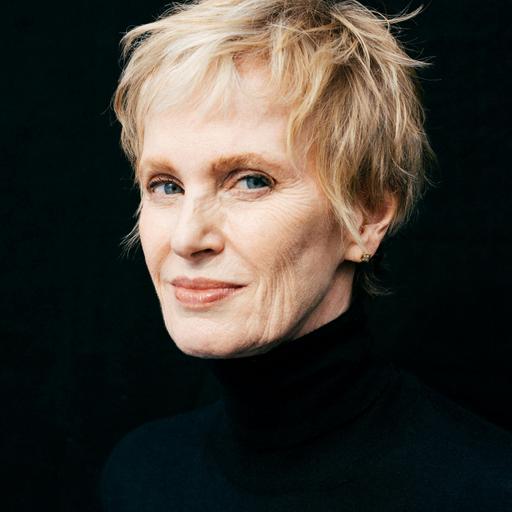 Siri Hustvedt talks about her marriage to the novelist Paul Auster - and writing about him after his death in “Ghost Stories”
