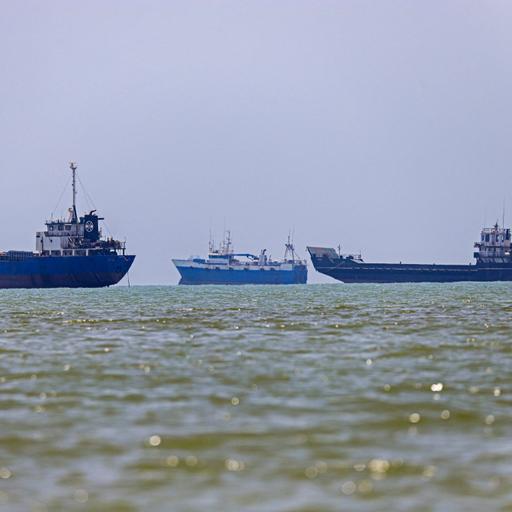 From Hormuz to Suez: the chokepoints of global power
