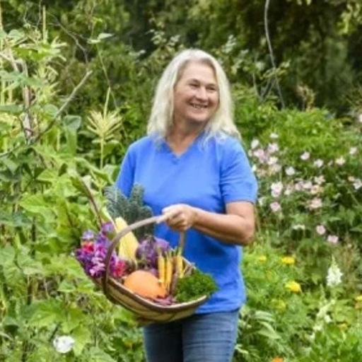 The Productive Summer Garden: Growing More Food with Stephanie Hafferty
