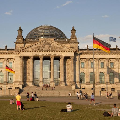 Roland Henke: Demokratie auf dem Prüfstand