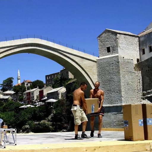 [BEST OF] Reconstruire ? | À Mostar, la mémoire en ruine