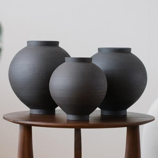 Moon Jars | Yoon Hee Kim | Episode 1244