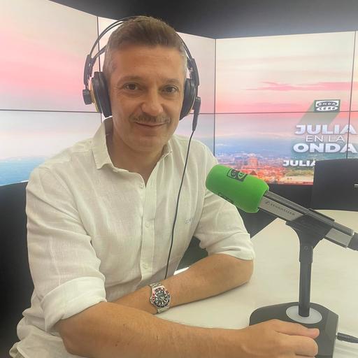 ENTREVISTA: La noche cae sobre Shanghái