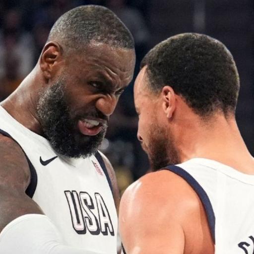 New Report Says LeBron Seriously Considering Warriors After Draymond's Pitch