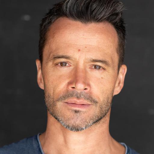 Underbelly Star Damian Walshe-Howling: Struggle, Truth & Transformation