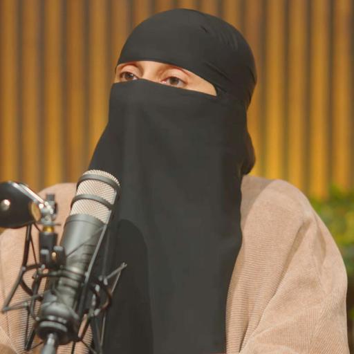 The REALITY About Being an Ambitious Muslim Woman | Na'ima B. Robert