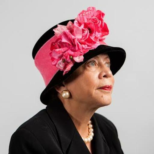 Episode 40: Mae Reeves (w/ Taniqua Martin of ”Black Fashion History”)