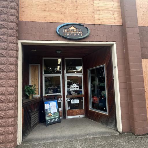 Why are Oregon's beloved outdoor gear shops struggling, closing?