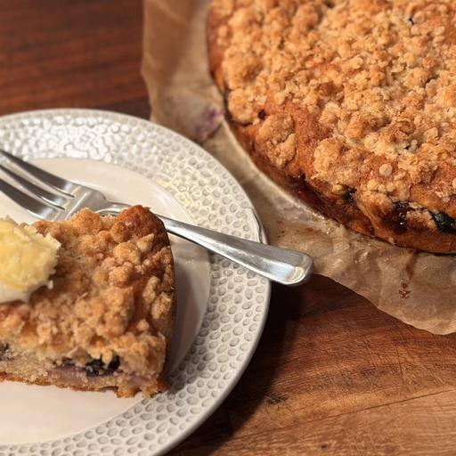 Pear and Blueberry Buckle Cake