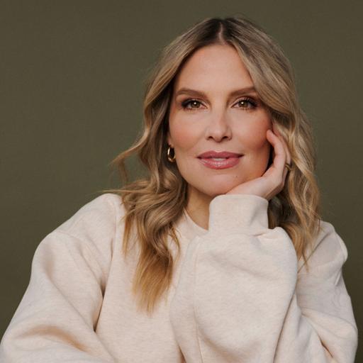 Dr. Julia Fischer
