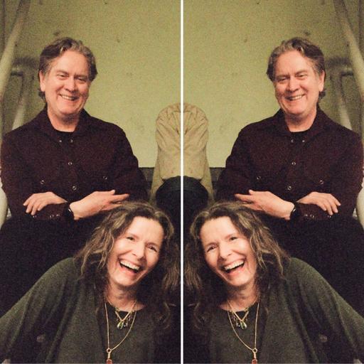 Ep. 288 - EDIE BRICKELL & MATT CHAMBERLAIN of World Famous Pets