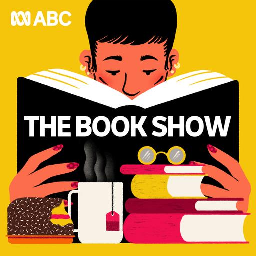 Shaun Micallef gets silly
